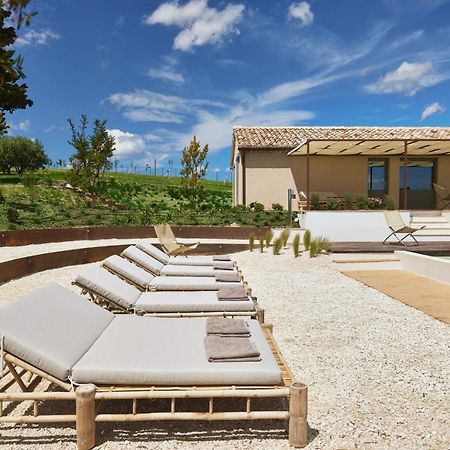 친골리 Casale Tre Gelsi B&B 외부 사진